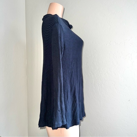 We The Free People Women’s XS Black Robbed Soft Rayon Long Sleeve Knit Top Mock - Picture 2 of 7